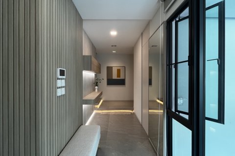 House in Huai Khwang, Bangkok, Thailand 4 bedrooms № 201227 - photo 6