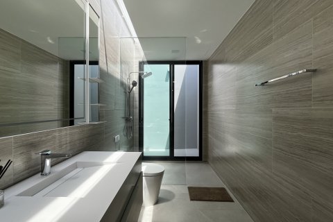 House in Huai Khwang, Bangkok, Thailand 4 bedrooms № 201227 - photo 30