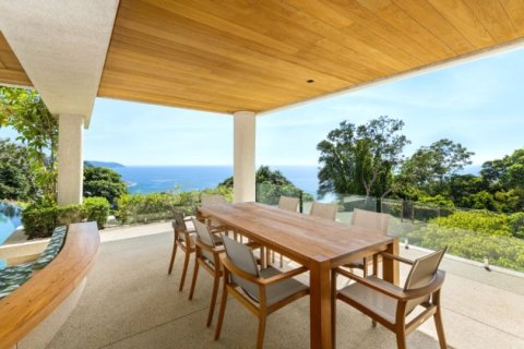 Chalet de 5 dormitorios en Kamala, Tailandia № 191145 - foto 13