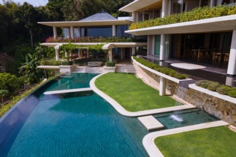 Chalet de 5 dormitorios en Kamala, Tailandia № 191145 - foto 3