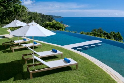 Chalet de 5 dormitorios en Kamala, Tailandia № 191145 - foto 4