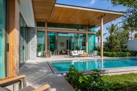 Villa in Phuket, Thailand 3 bedrooms № 191148