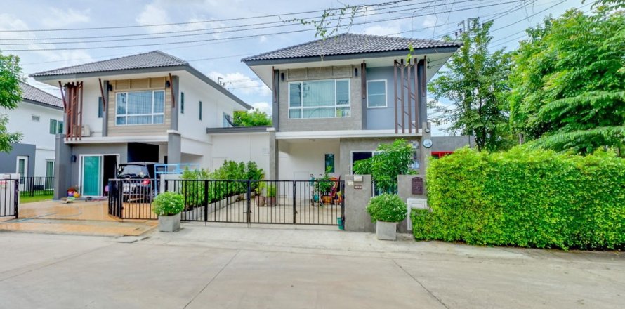 Sobre plano Baan Pruksa 84/2 Phetkasem 63 en Bangkok, Tailandia № 55135