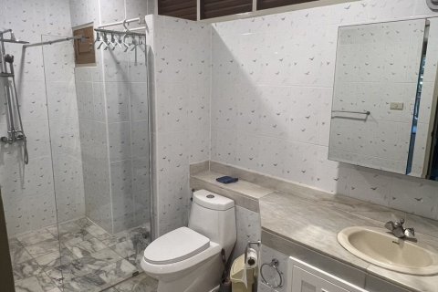 Condominio de 4 dormitorios en Pattaya, Tailandia № 138475 - foto 18