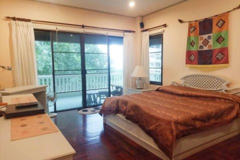 Condominio de 4 dormitorios en Pattaya, Tailandia № 138475 - foto 16