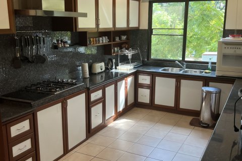 Condominio de 4 dormitorios en Pattaya, Tailandia № 138475 - foto 8