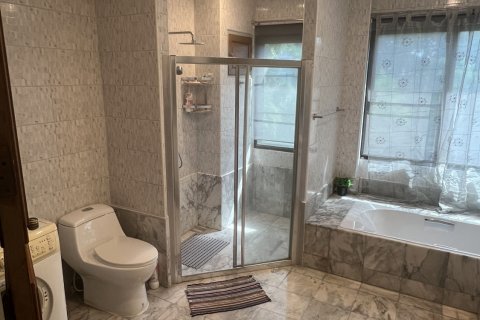 Condominio de 4 dormitorios en Pattaya, Tailandia № 138475 - foto 7
