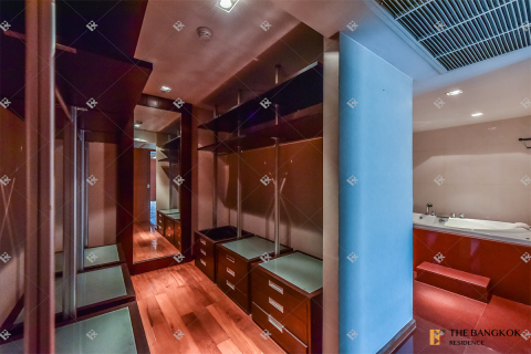 Condominio de 3 dormitorios en Bangkok, Tailandia № 186883 - foto 2