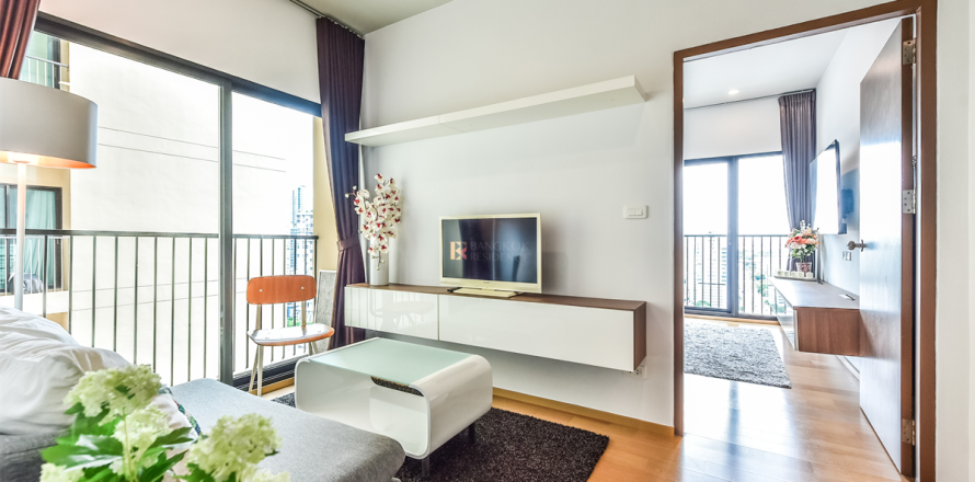 Condo à Bangkok, Thaïlande, 1 chambre № 186884