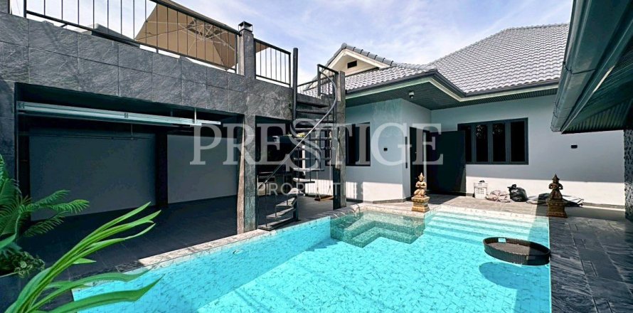 Casa de 4 dormitorios en Pattaya, Tailandia № 202041