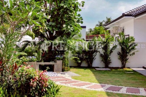 Casa de 3 dormitorios en Pattaya, Tailandia № 202040 - foto 13