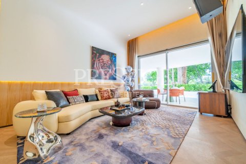 Casa de 6 dormitorios en Pattaya, Tailandia № 202043 - foto 6