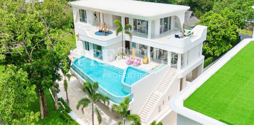 Casa de 6 dormitorios en Pattaya, Tailandia № 202043