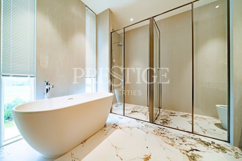Casa de 8 dormitorios en Pattaya, Tailandia № 202039 - foto 13
