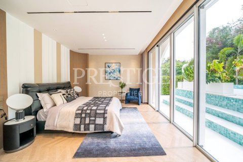 Casa de 8 dormitorios en Pattaya, Tailandia № 202045 - foto 13