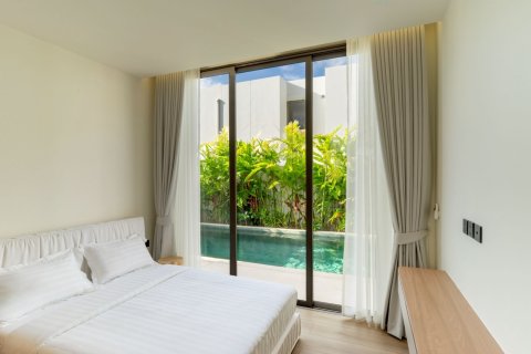 Chalet de 3 dormitorios en Phuket, Tailandia № 167912 - foto 4