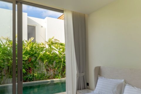 Chalet de 3 dormitorios en Phuket, Tailandia № 167912 - foto 16
