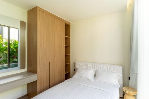 Chalet de 3 dormitorios en Phuket, Tailandia № 167912 - foto 12