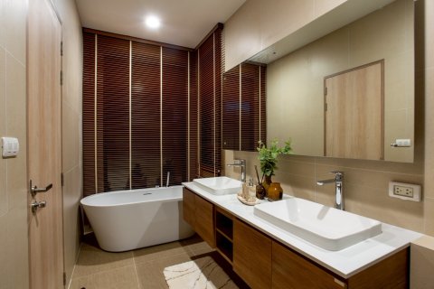Chalet de 3 dormitorios en Hua Hin, Tailandia № 170228 - foto 17