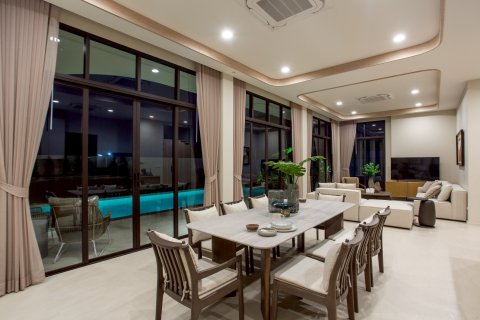 Chalet de 3 dormitorios en Hua Hin, Tailandia № 170228 - foto 18