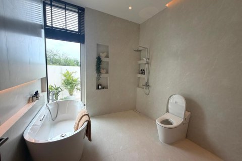Chalet de 3 dormitorios en Hua Hin, Tailandia № 170229 - foto 17