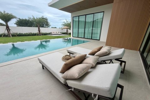 Chalet de 3 dormitorios en Hua Hin, Tailandia № 170229 - foto 20