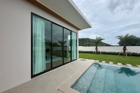 Chalet de 3 dormitorios en Hua Hin, Tailandia № 170229 - foto 23