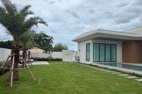 Chalet de 3 dormitorios en Hua Hin, Tailandia № 170229 - foto 24