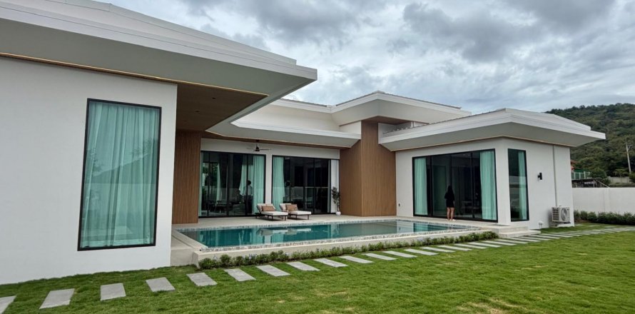 Chalet de 3 dormitorios en Hua Hin, Tailandia № 170229