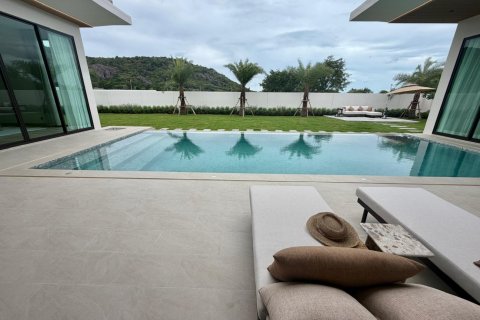 Chalet de 3 dormitorios en Hua Hin, Tailandia № 170229 - foto 22