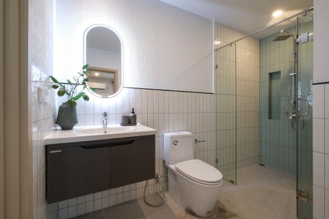Apartamento de 2 habitaciones en Pattaya, Tailandia № 134121 - foto 11