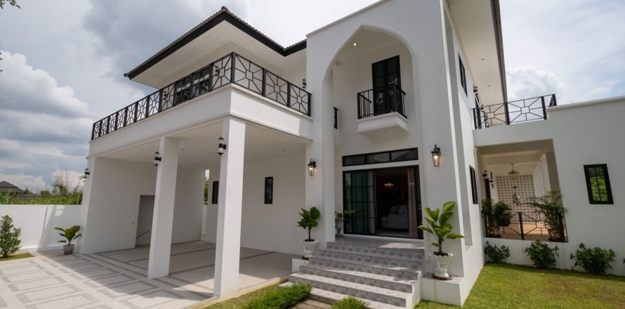 Casa de 5 dormitorios en Chiang Mai, Tailandia № 155318
