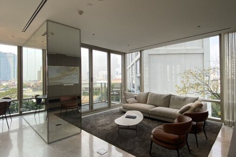 Condominio de 2 dormitorios en Sathon, Bangkok, Tailandia № 167214
