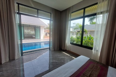 Chalet de 4 dormitorios en Ko Samui, Tailandia № 164087 - foto 11