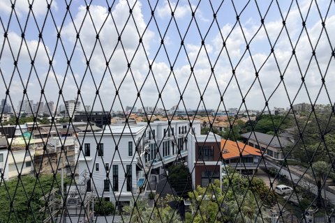 Condominio de 1 dormitorio en Watthana, Bangkok, Tailandia № 205732 - foto 2
