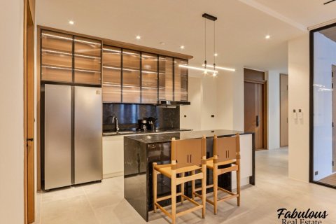Chalet de 4 dormitorios en Bang Tao, Tailandia № 205734 - foto 4