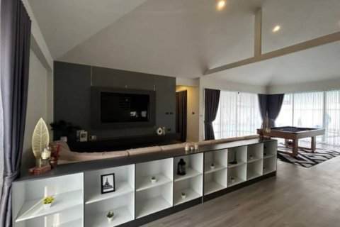 Chalet de 3 dormitorios en Pattaya, Tailandia № 120425 - foto 5