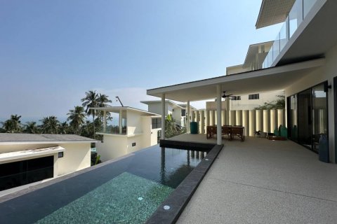 Chalet de 3 dormitorios en Surat Thani, Tailandia № 120429