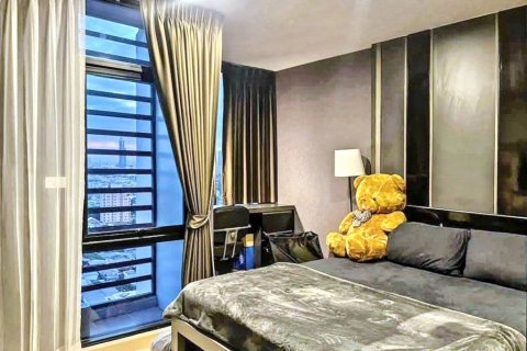 Dúplex de 2 dormitorios en Bangkok, Tailandia № 120427 - foto 5
