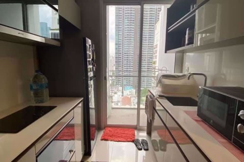 Condominio de 1 dormitorio en Bang Rak, Bangkok, Tailandia № 48142 - foto 5