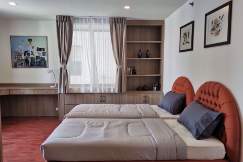 Condominio de 2 dormitorios en Watthana, Bangkok, Tailandia № 48141 - foto 8