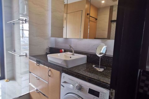 Condominio de 2 dormitorios en Khlong San, Bangkok, Tailandia № 48144 - foto 8