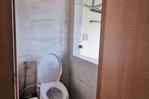 Condominio de 2 dormitorios en Khlong San, Bangkok, Tailandia № 48144 - foto 11