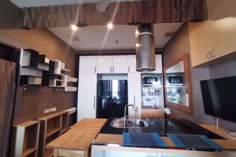 Condominio de 2 dormitorios en Khlong San, Bangkok, Tailandia № 48144 - foto 7