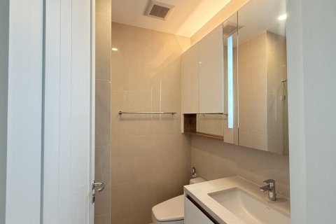 Condominio de 3 dormitorios en Bangkok, Tailandia № 201264 - foto 8