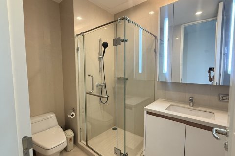 Condominio de 3 dormitorios en Bangkok, Tailandia № 201264 - foto 10