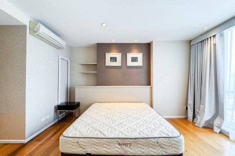 Condominio de 2 dormitorios en Bangkok, Tailandia № 152392 - foto 10