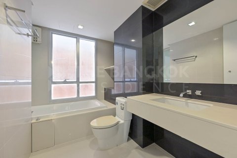 Condominio de 2 dormitorios en Bangkok, Tailandia № 185003 - foto 8