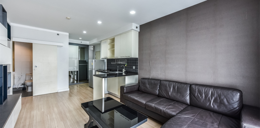 Condominio de 2 dormitorios en Bangkok, Tailandia № 185001