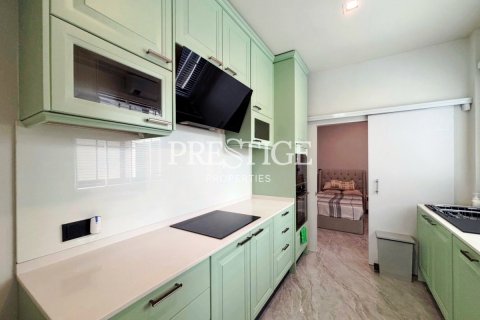 House in Pattaya, Thailand 4 bedrooms № 197681 - photo 9
